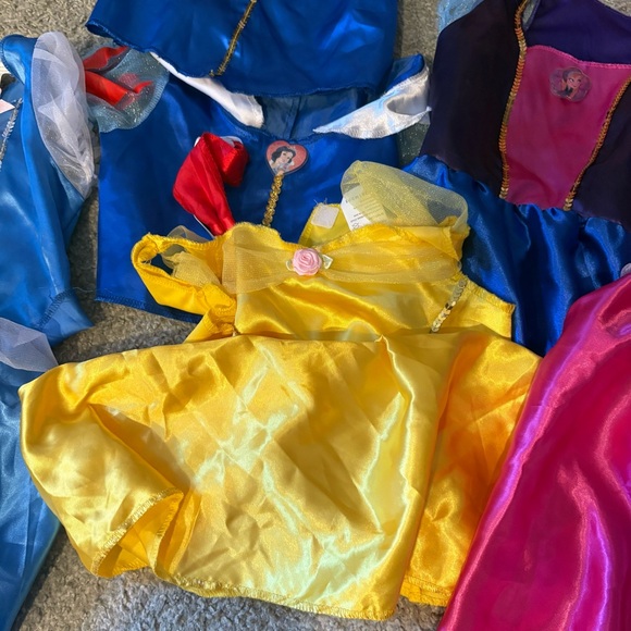 Disney Princess Dress Up Trunk Sz 4-6 Halloween Play Belle Aurora Anna - Picture 3 of 7